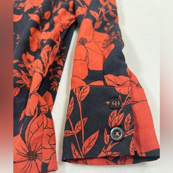 PRETTYLITTLETHING Long Sleeve Deep V Neck Red Floral Oversized Top Size 2 Fall - Picture 8 of 16